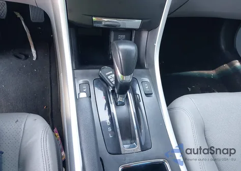 2013 Honda Accord Ex-L from USA, damaged, VIN 1HGCR2F8XDA168712